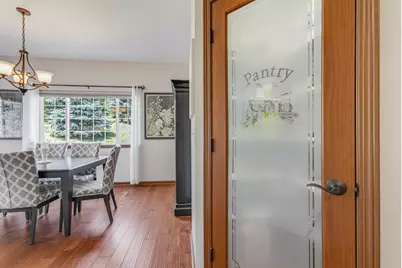 2408  Deercrest Ct, Waukesha, WI 53188 - Photo 13