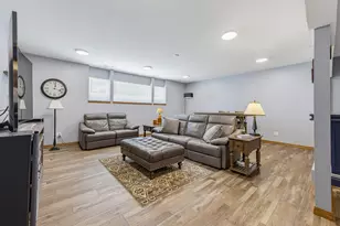 2408 Deer Crest Ct, Waukesha, WI 53188 - Photo 29