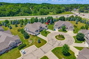 2408 Deer Crest Ct, Waukesha, WI 53188 - Photo 51