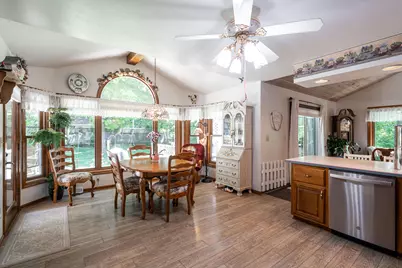 9380 S 15th Ave, Oak Creek, WI 53154 - Photo 5