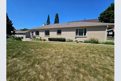 3255 S Austin St, Milwaukee, WI 53207 - Photo 3