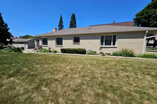 3255 S Austin St, Milwaukee, WI 53207 - Photo 3