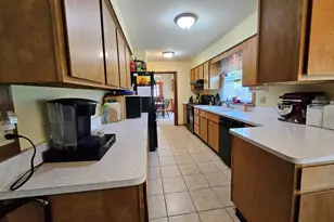 3255 S Austin St, Milwaukee, WI 53207 - Photo 17