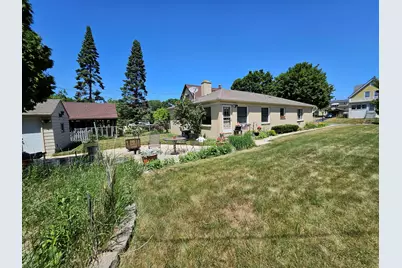 3255 S Austin St, Milwaukee, WI 53207 - Photo 31