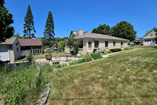 3255 S Austin St, Milwaukee, WI 53207 - Photo 31