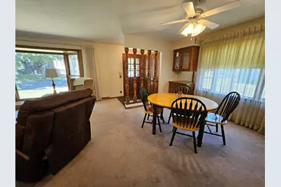 3255 S Austin St, Milwaukee, WI 53207 - Photo 13