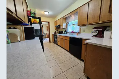 3255 S Austin St, Milwaukee, WI 53207 - Photo 19