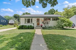 843 E Doty Pl, Milwaukee, WI 53207 - Photo 1