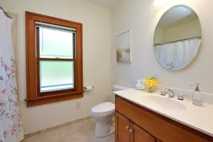 8587 N 42nd St, Brown Deer, WI 53209 - Photo 9