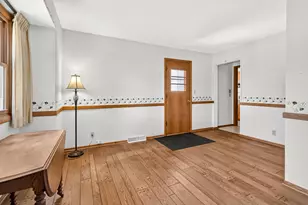 726 N Glenn Dr, Waukesha, WI 53188 - Photo 19