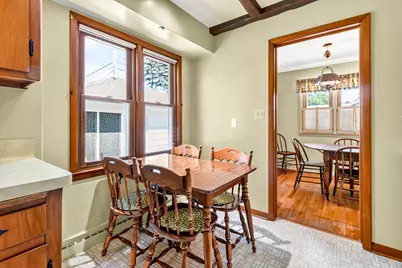 726 N Glenn Dr, Waukesha, WI 53188 - Photo 9
