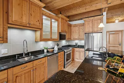 130 S Water St #106, Milwaukee, WI 53204 - Photo 5