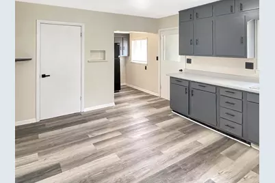 1629  Alabama Ave, Sheboygan, WI 53081 - Photo 17