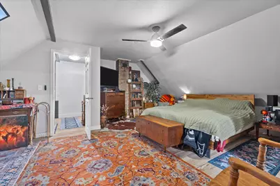 2221 E Oklahoma Ave, Milwaukee, WI 53207 - Photo 25