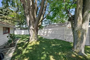 4201 N 89th St, Milwaukee, WI 53222 - Photo 33