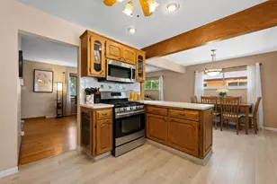 4201 N 89th St, Milwaukee, WI 53222 - Photo 13