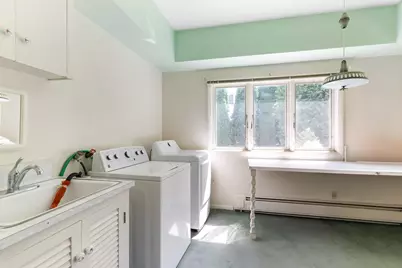 13335  Marquette Ave, Elm Grove, WI 53122 - Photo 7