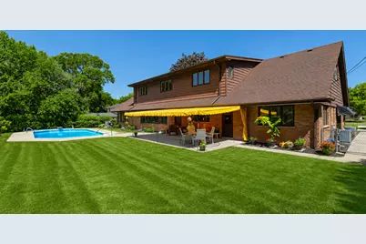 13335  Marquette Ave, Elm Grove, WI 53122 - Photo 17