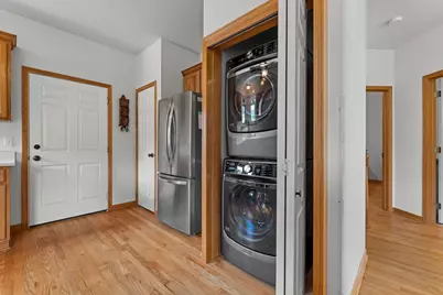 W232N3080  Emerald Ln #B, Pewaukee, WI 53072 - Photo 17