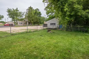 521 E Main St, Racine, WI 53185 - Photo 33