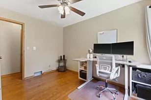 5409 58th St, Kenosha, WI 53144 - Photo 17