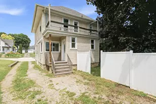 313 Front St, Beaver Dam, WI 53916 - Photo 39