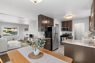 4516 N 78th St, Milwaukee, WI 53218 - Photo 9