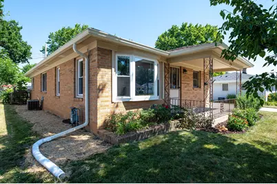 2906  Delaware Ave, Racine, WI 53403 - Photo 3