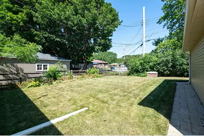 2906  Delaware Ave, Racine, WI 53403 - Photo 21