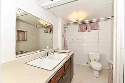 2906  Delaware Ave, Racine, WI 53403 - Photo 19