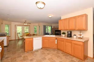 W255S8755 Hilo Dr, Vernon, WI 53149 - Photo 15
