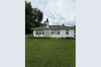 1402 E Koshkonong Dr, Milton, WI 53534 - Photo 11