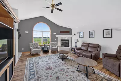 W5628  Town Line Rd, Sherman, WI 53075 - Photo 5