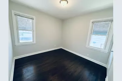 5821 W Keefe Ave, Milwaukee, WI 53216 - Photo 13