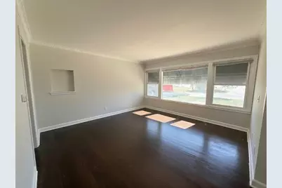 5821 W Keefe Ave, Milwaukee, WI 53216 - Photo 3