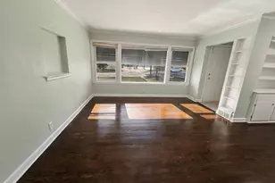 5821 W Keefe Ave, Milwaukee, WI 53216 - Photo 5