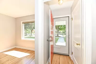 2925 N 85th St, Milwaukee, WI 53222 - Photo 3