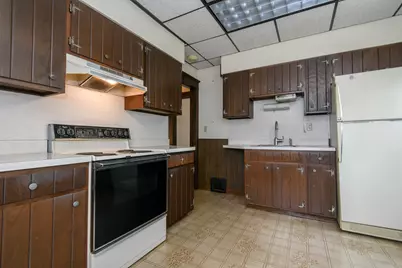 1971 S 81st St, West Allis, WI 53219 - Photo 17