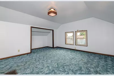 1971 S 81st St, West Allis, WI 53219 - Photo 33