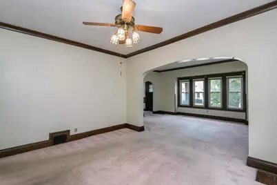 1971 S 81st St, West Allis, WI 53219 - Photo 13