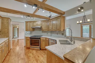 N54W35613  Hill Rd, Lac La Belle, WI 53066 - Photo 7