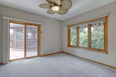 N54W35613  Hill Rd, Lac La Belle, WI 53066 - Photo 5