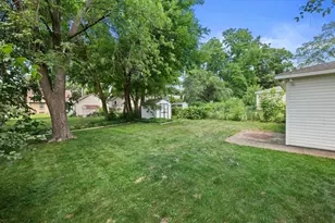1128 Lindbergh Ave, Waukesha, WI 53188 - Photo 29