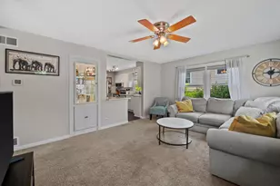 1128 Lindbergh Ave, Waukesha, WI 53188 - Photo 3