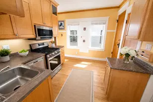 3929 N Maryland Ave, Shorewood, WI 53211 - Photo 15