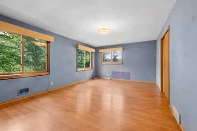810 E Fairy Chasm Rd, Bayside, WI 53217 - Photo 29