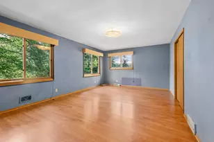 810 E Fairy Chasm Rd, Bayside, WI 53217 - Photo 29