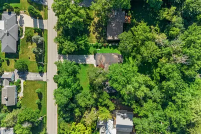 810 E Fairy Chasm Rd, Bayside, WI 53217 - Photo 37