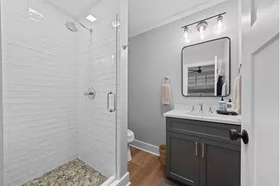 413  Hillcrest Dr, Fontana, WI 53125 - Photo 15