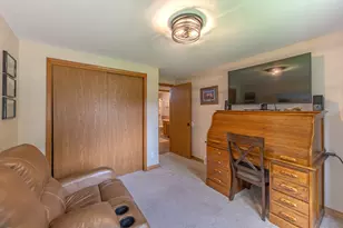 W764 Valley Dr, Fountain City, WI 54629 - Photo 27
